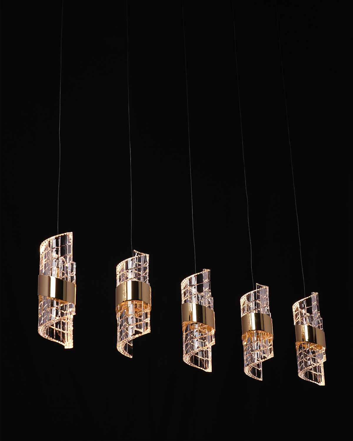 Luna Pearl – Glass & Marble Pendant in Chrome Finish (G9)