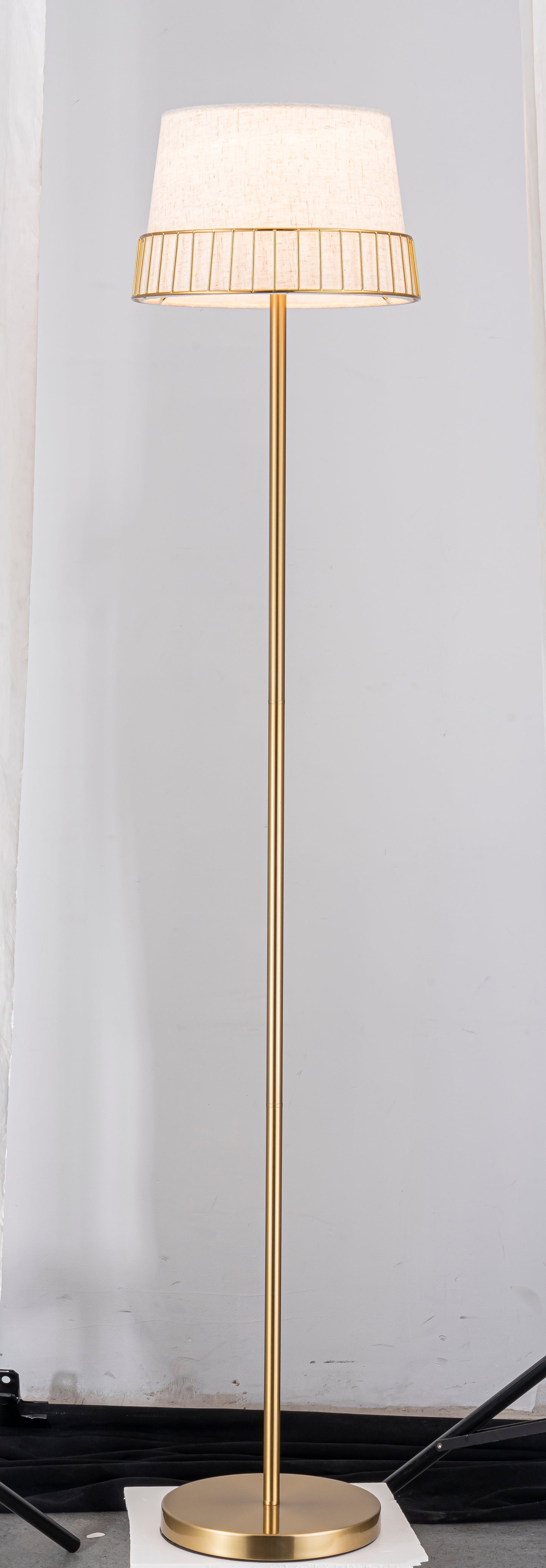 Brass Dome Floor Lamp with E27 Socket