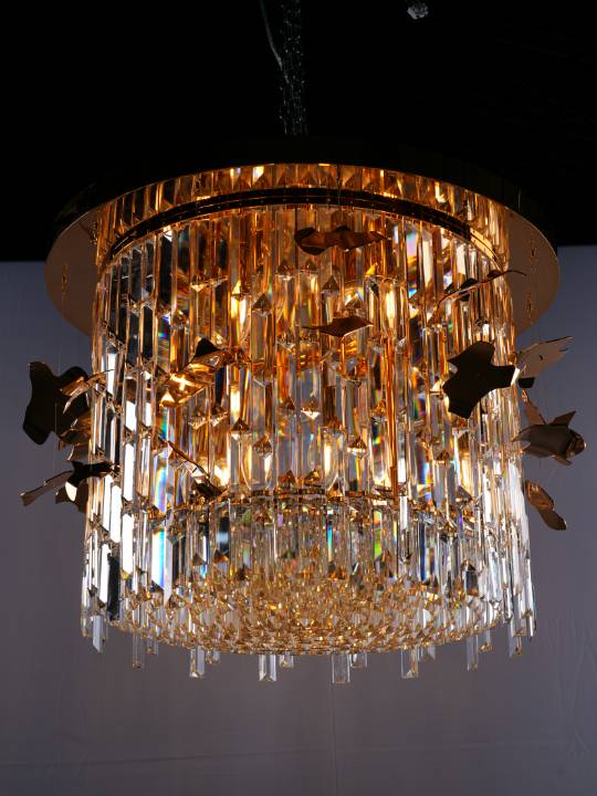 Regalia Mini – 8-Light Crystal Chandelier in Gold