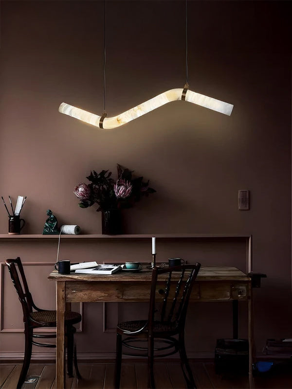 Sorella Linear Pendant – Spanish Alabaster & Antique Brass (38W LED)