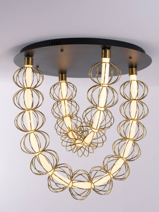 Halo Veil – Minimalist Circular Chandelier in Matte Gold