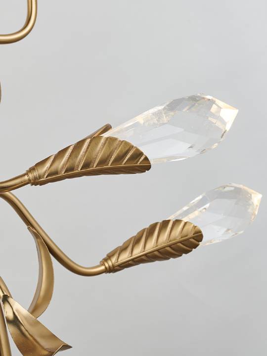 Cloudspire – 2100mm Vertical Crystal Pendant