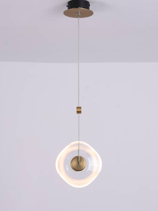 Cristallo Drop – Slim Crystal Pendant in Gold Finish