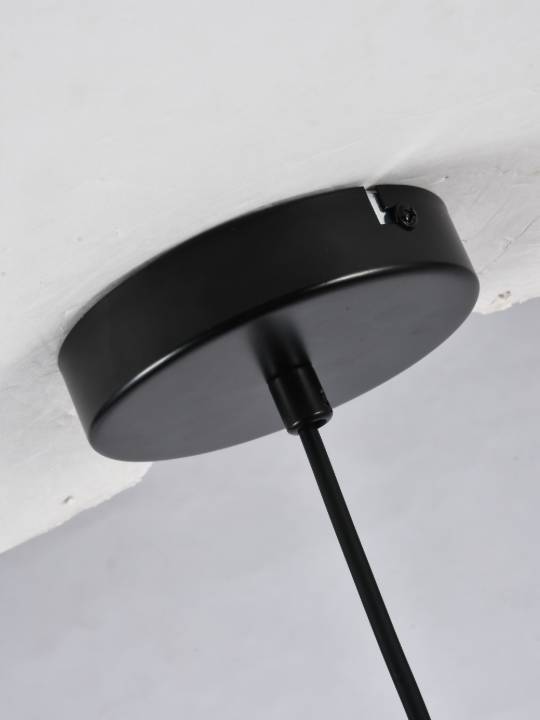 Lustre Halo – Black Finish Pendant Light