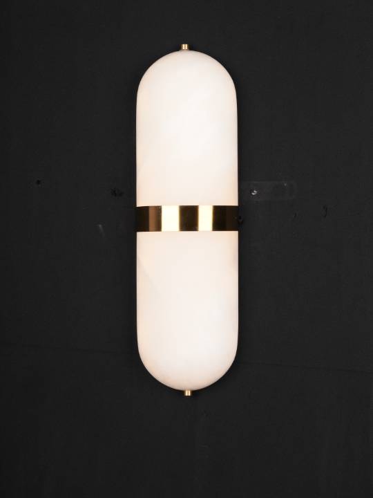 Brass Finish Wall Light with Spanish Alabaster – LED 10W