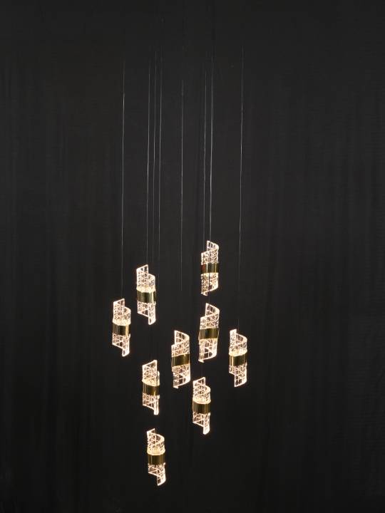 Helix Drop – 9-Light Spiral LED Chandelier with Dual-Tone Finish