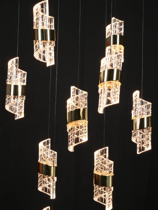 Helix Drop – 9-Light Spiral LED Chandelier with Dual-Tone Finish