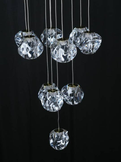 Golden Orbit – 10-Ring LED Chandelier with Acrylic Diffuser