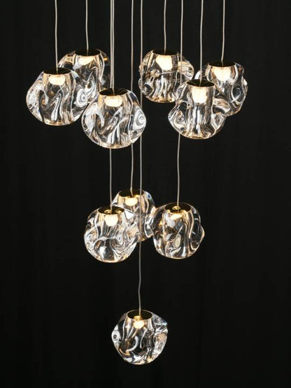 Golden Orbit – 10-Ring LED Chandelier with Acrylic Diffuser