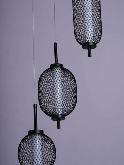 Obsidian Halo – 3-Light Mesh Chandelier in Matte Black Finish