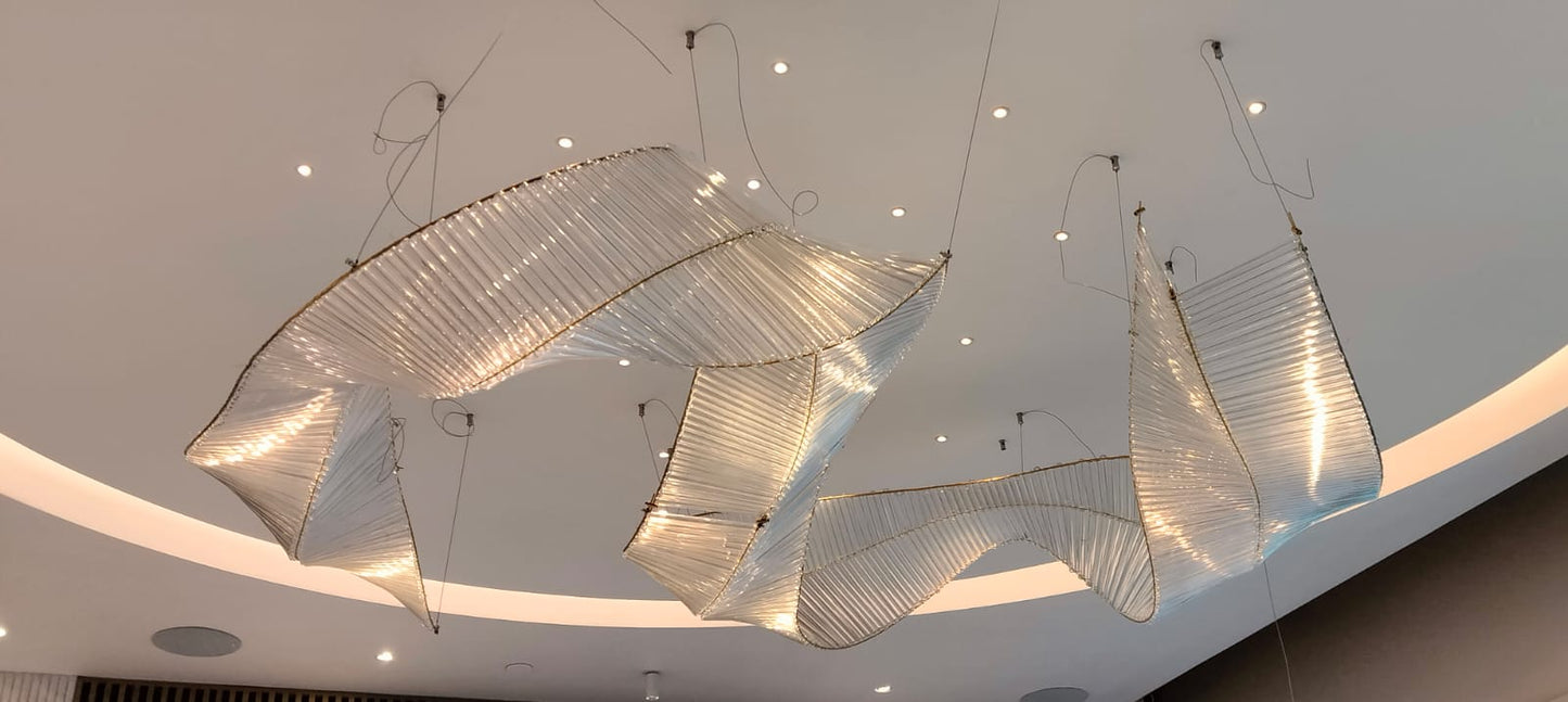 Crystal Veil – Ribbon-Inspired Sculptural Chandelier in Clear Glass